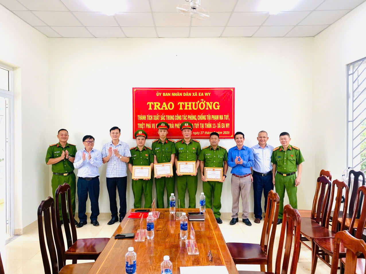 CÔNG AN XÃ EA WY TRIỆT PHÁ THÀNH CÔNG VỤ ÁN MUA BÁN TRÁI PHÉP CHẤT MA TÚY